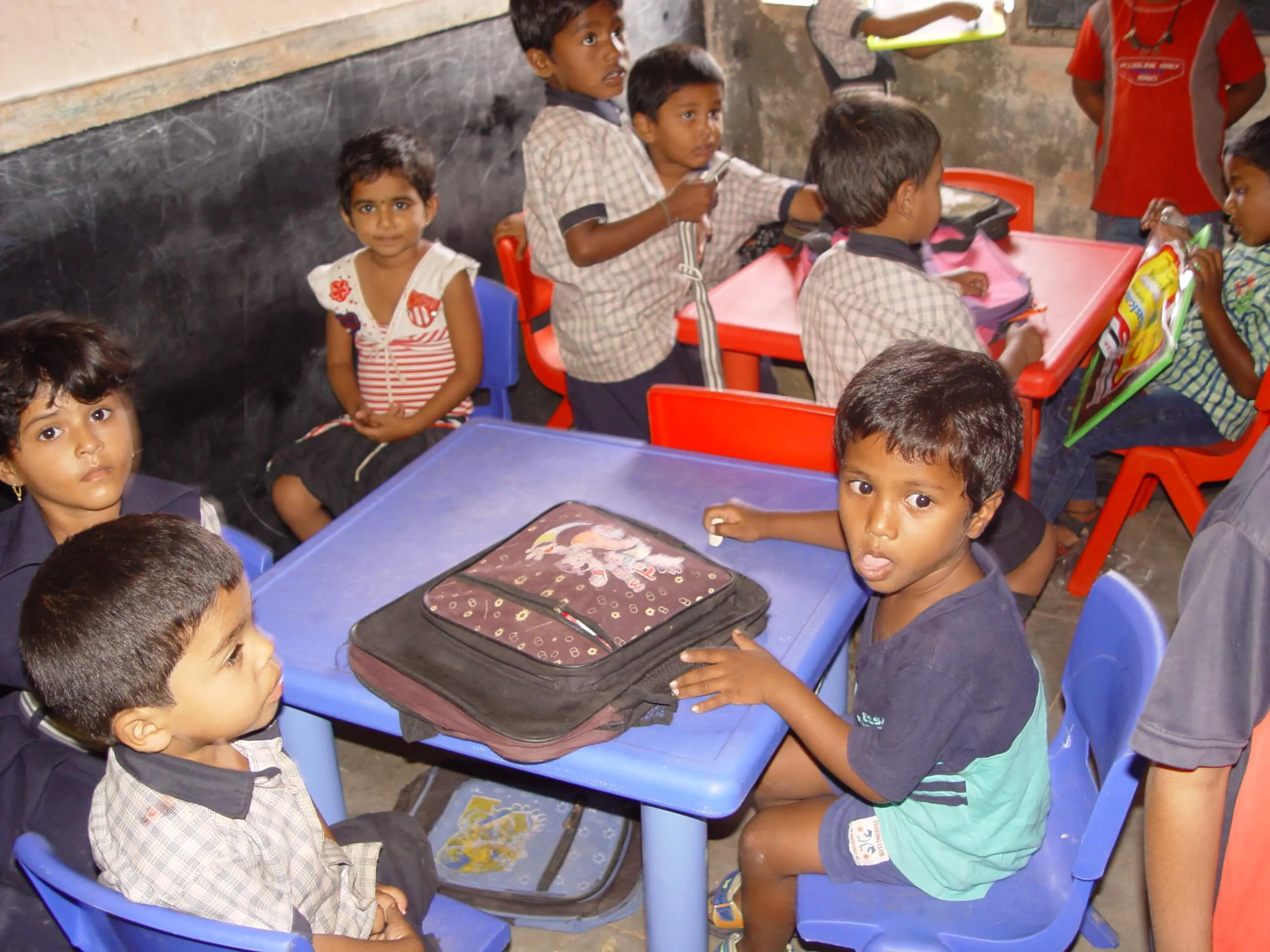 table_w_kids